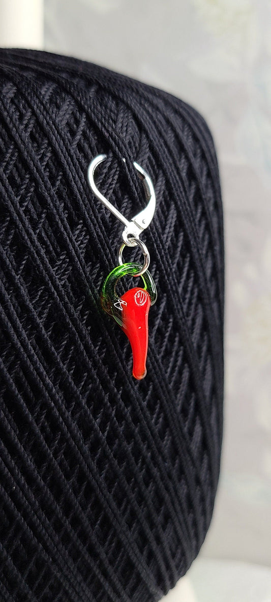 Chili Pepper Locking Stitch Marker - Handmade Glass